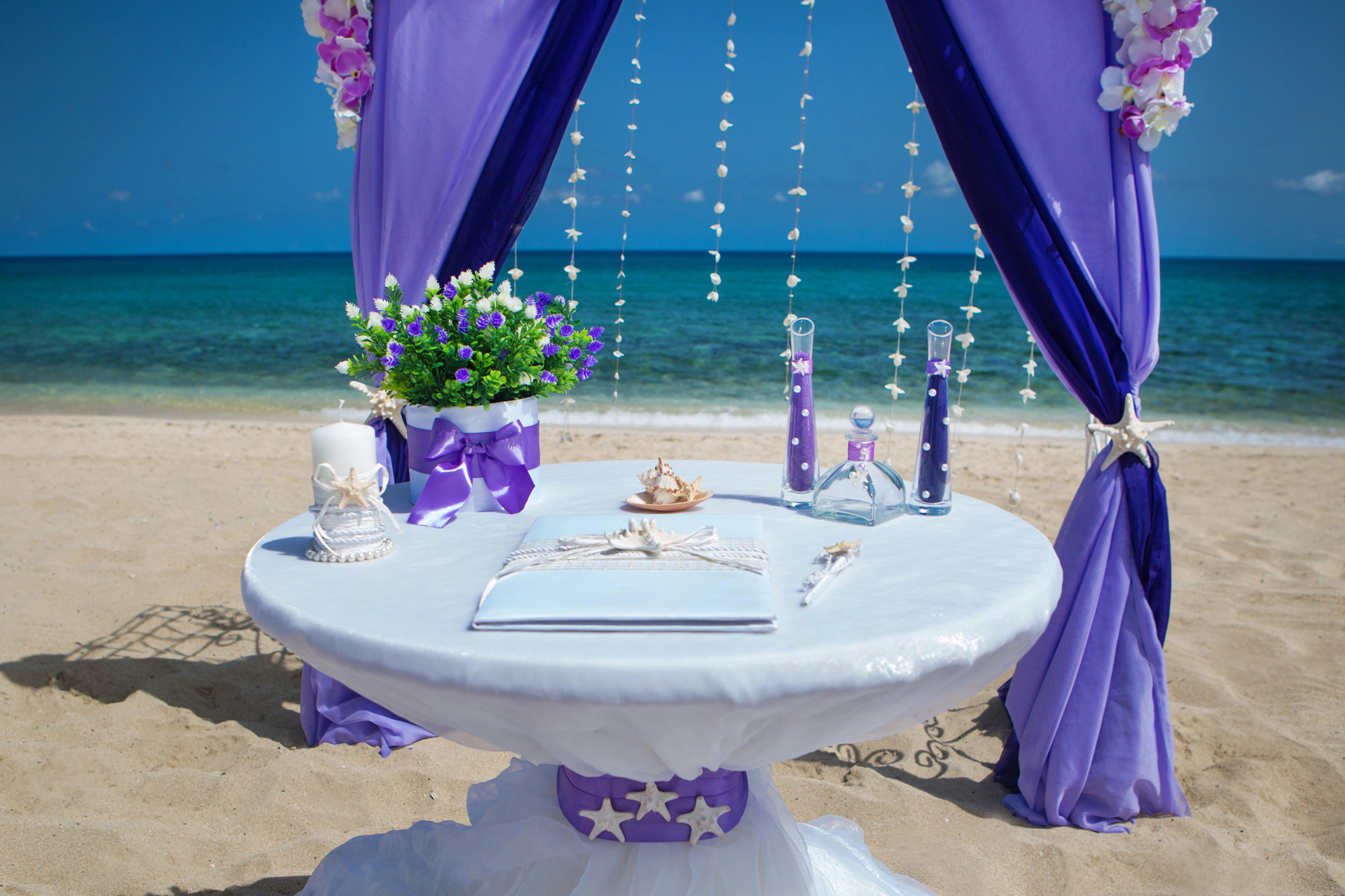 Innovative Ways to Elevate Your Event Decor with Linens