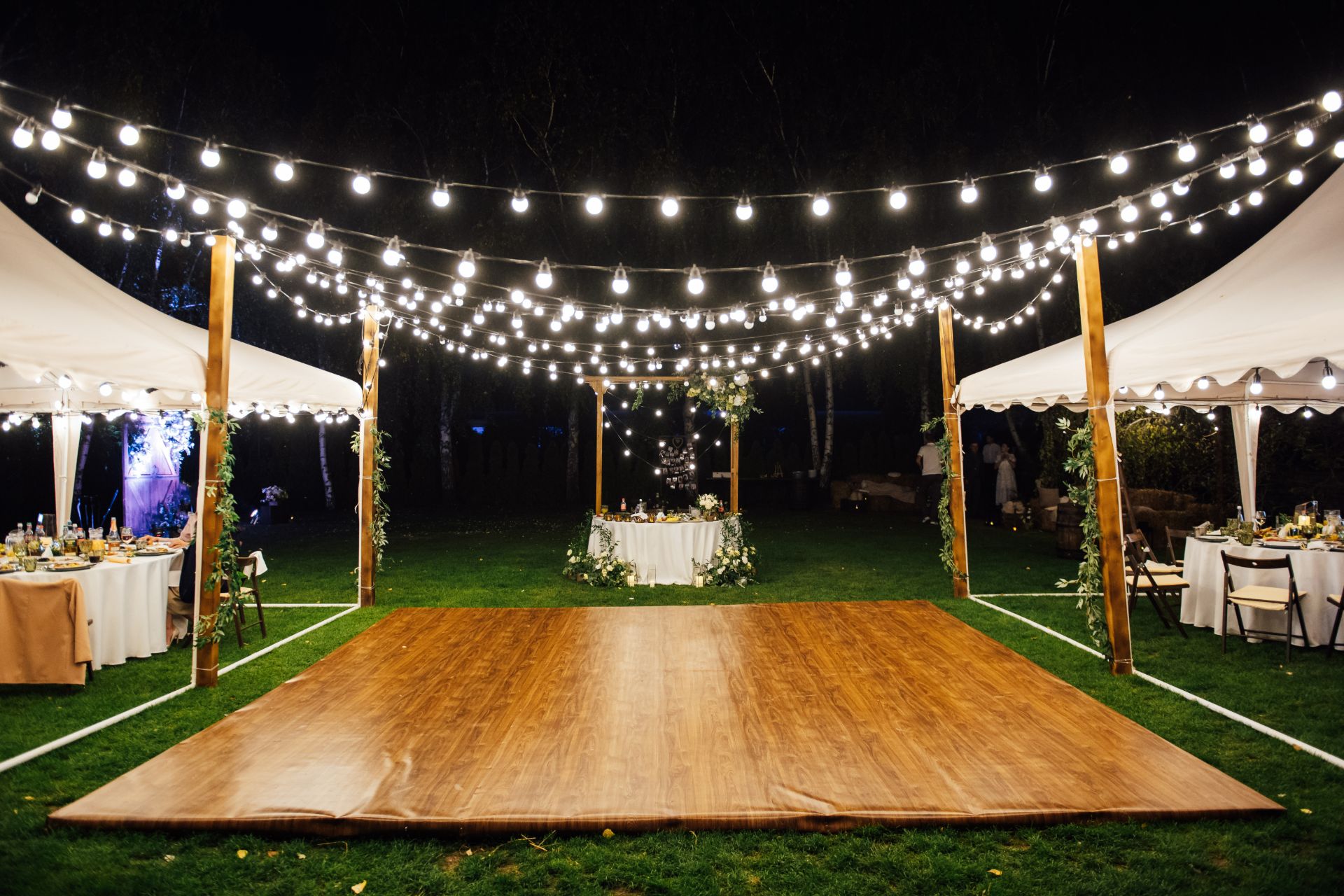 How to Elevate Backyard Weddings with Affordable Stage Rentals